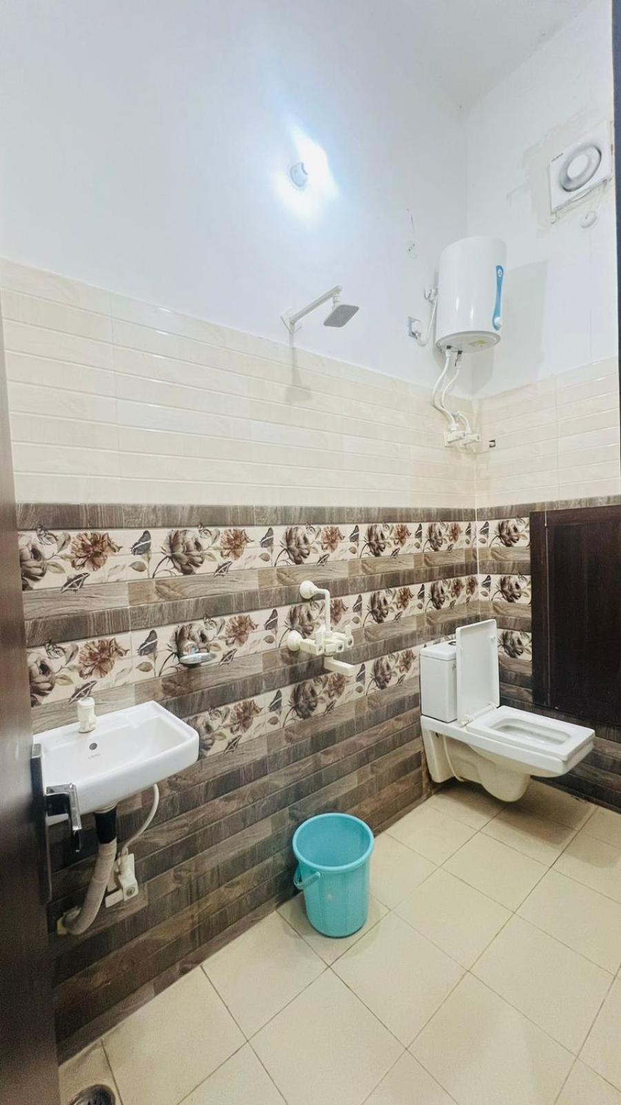 Hotel Rudra Residency Near Railway Station Mathura Dış mekan fotoğraf
