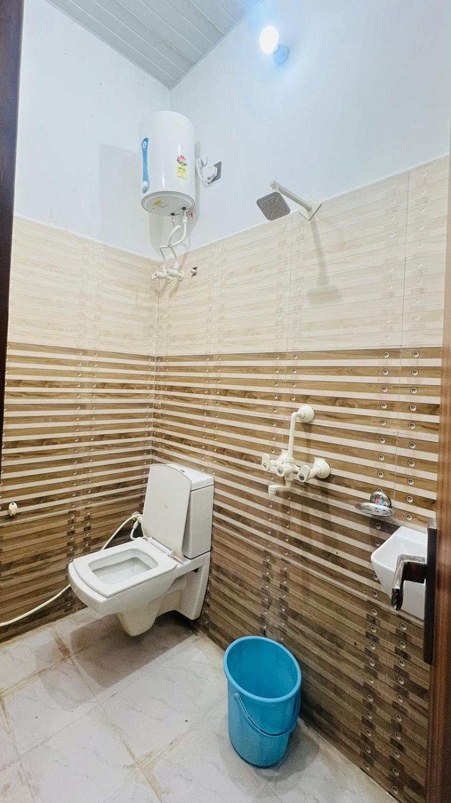 Hotel Rudra Residency Near Railway Station Mathura Dış mekan fotoğraf